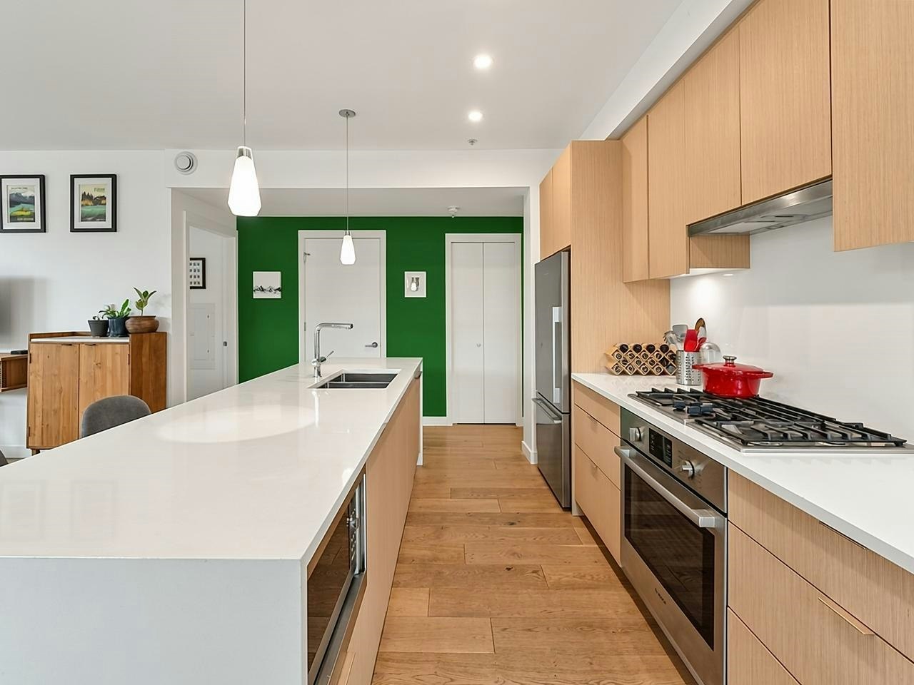 104-108 E 35th Avenue - 4