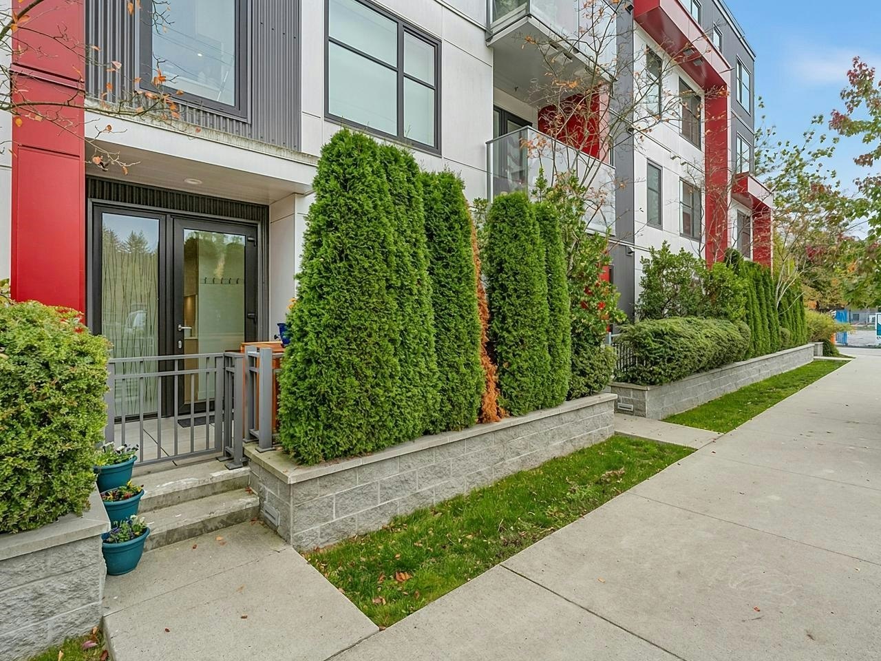 104-108 E 35th Avenue, Vancouver, BC, V5W 1A6