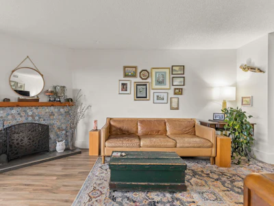 1185 Lillooet Road - 5