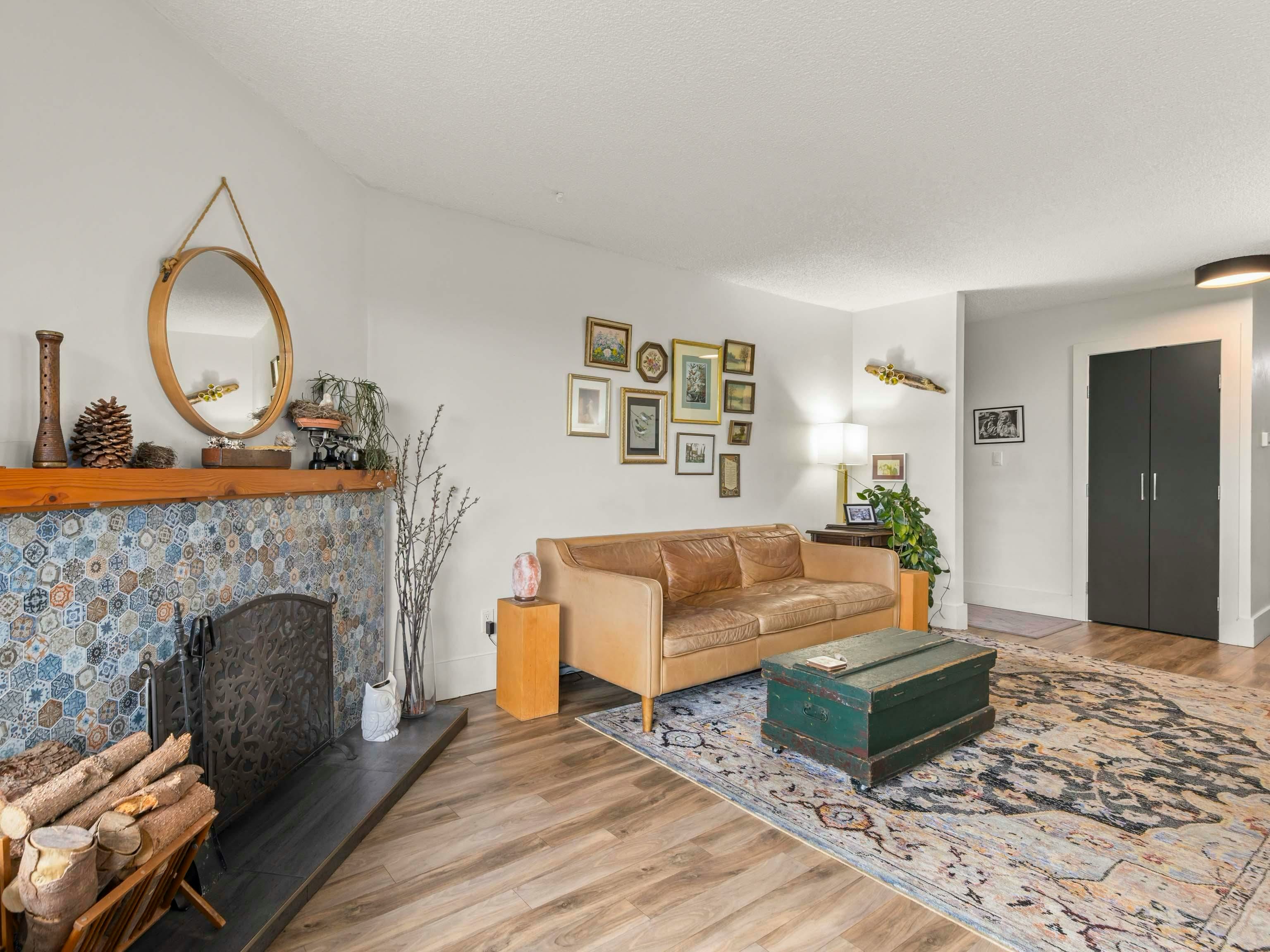 1185 Lillooet Road - 4