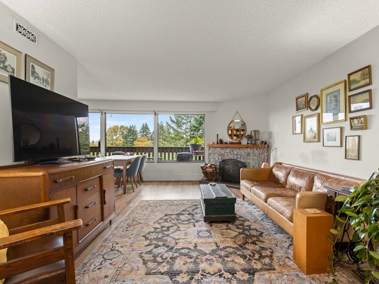 1185 Lillooet Road, North Vancouver, BC, V7J 3H7 - 2