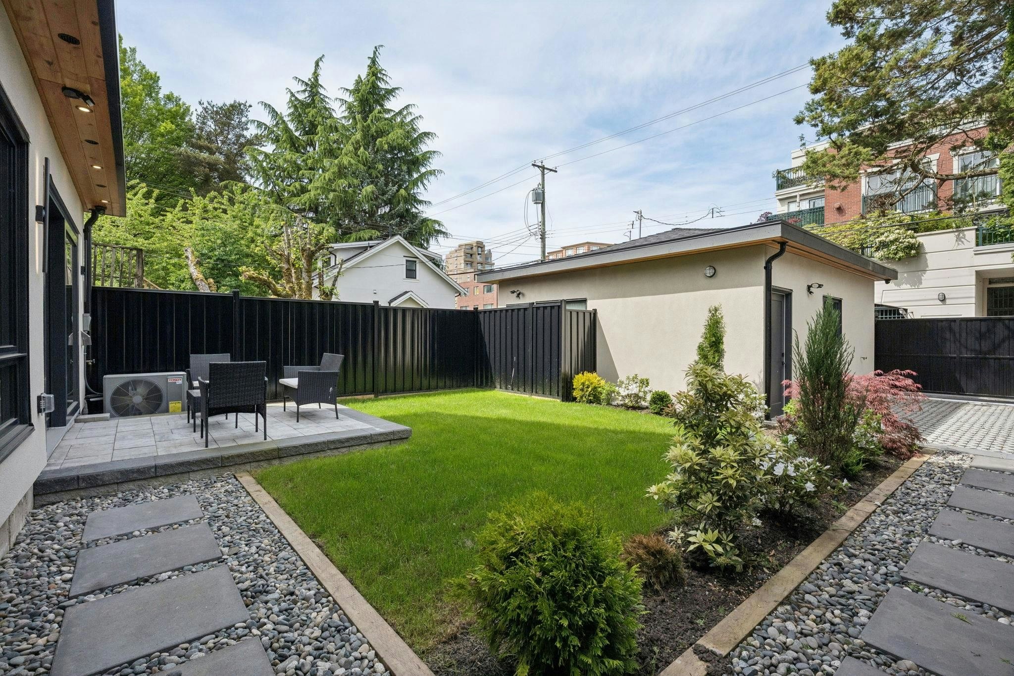 2-4549 W 11th Avenue, Vancouver, BC, V6R 2M5 - 30