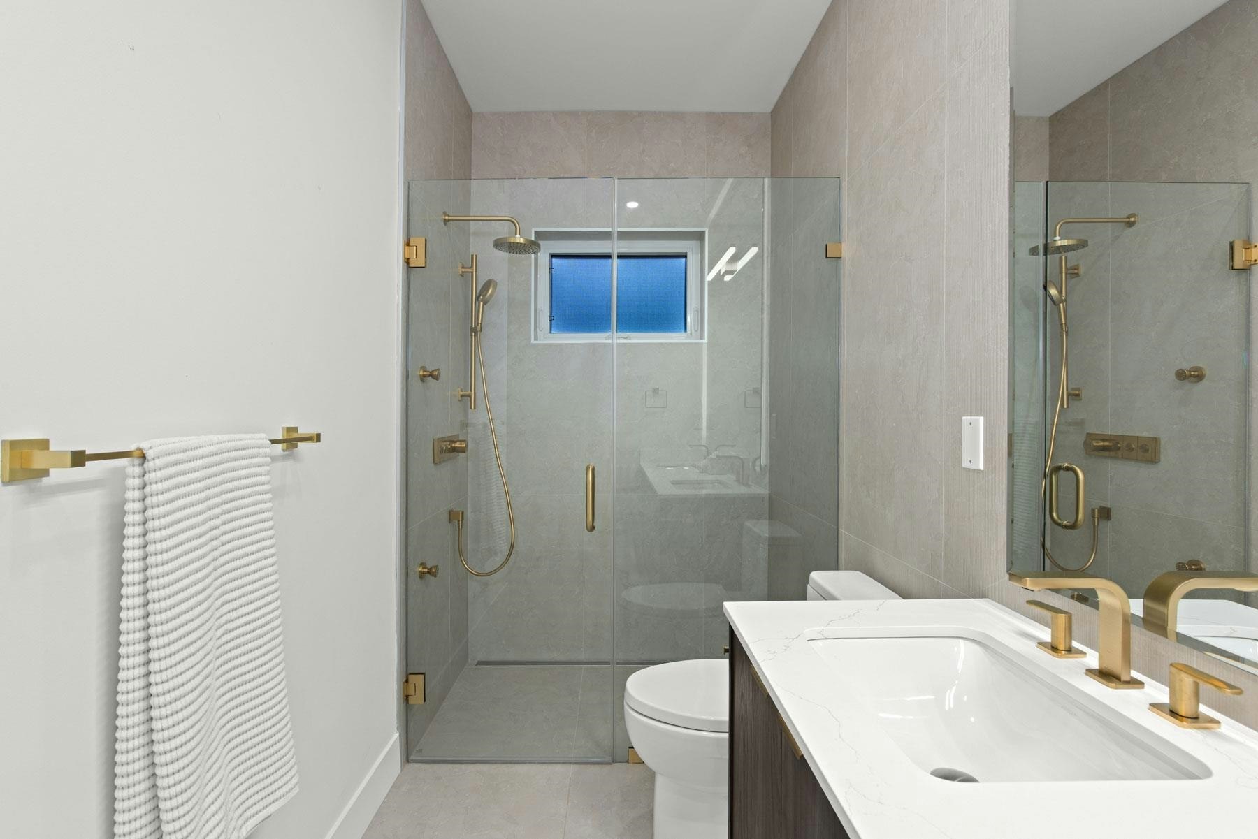 2-4549 W 11th Avenue, Vancouver, BC, V6R 2M5 - 18