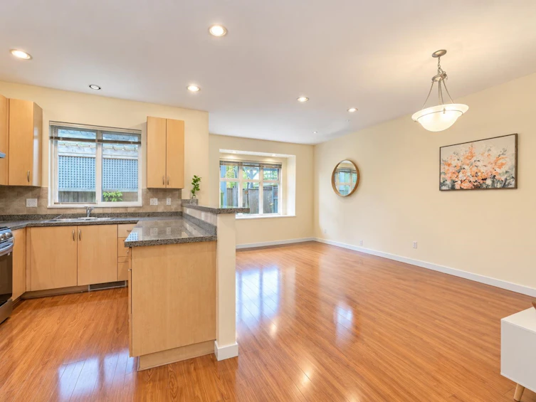 16-8600 No. 3 Road, Richmond, BC, V6Y 2E8 - 6