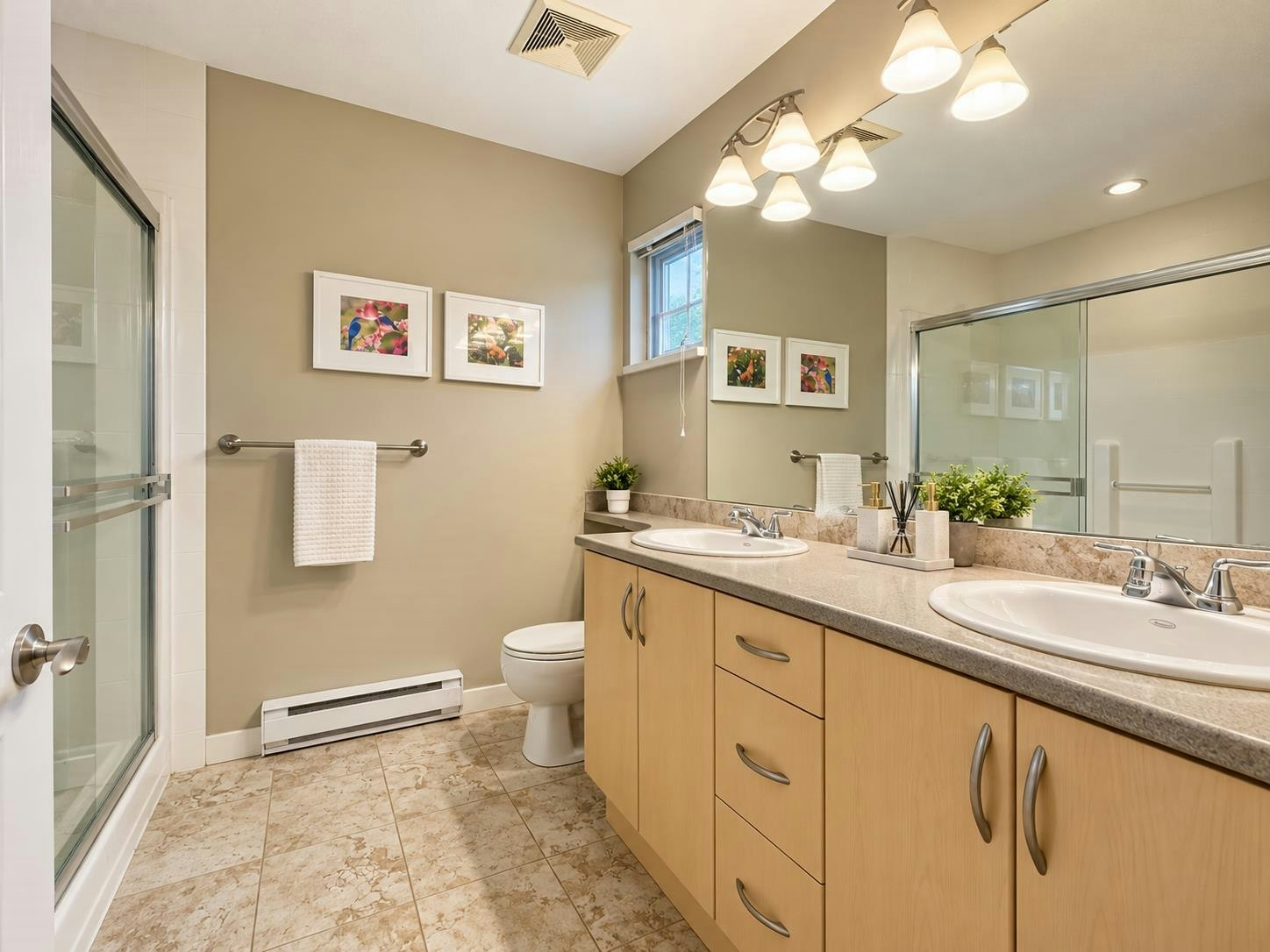 16-8600 No. 3 Road, Richmond, BC, V6Y 2E8 - 13