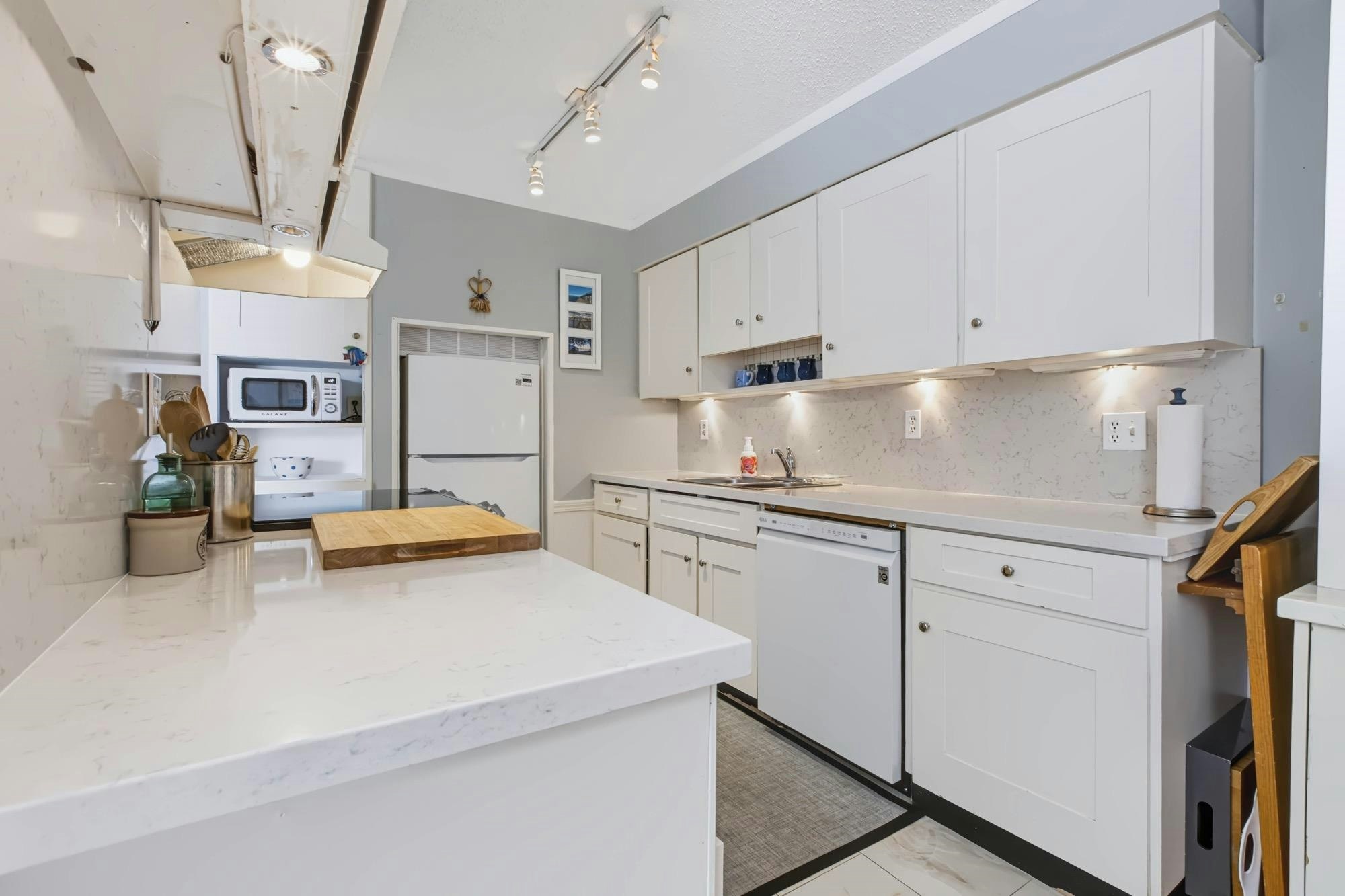 119-1442 Blackwood Street, Surrey, BC, V4B 3V5 - 19