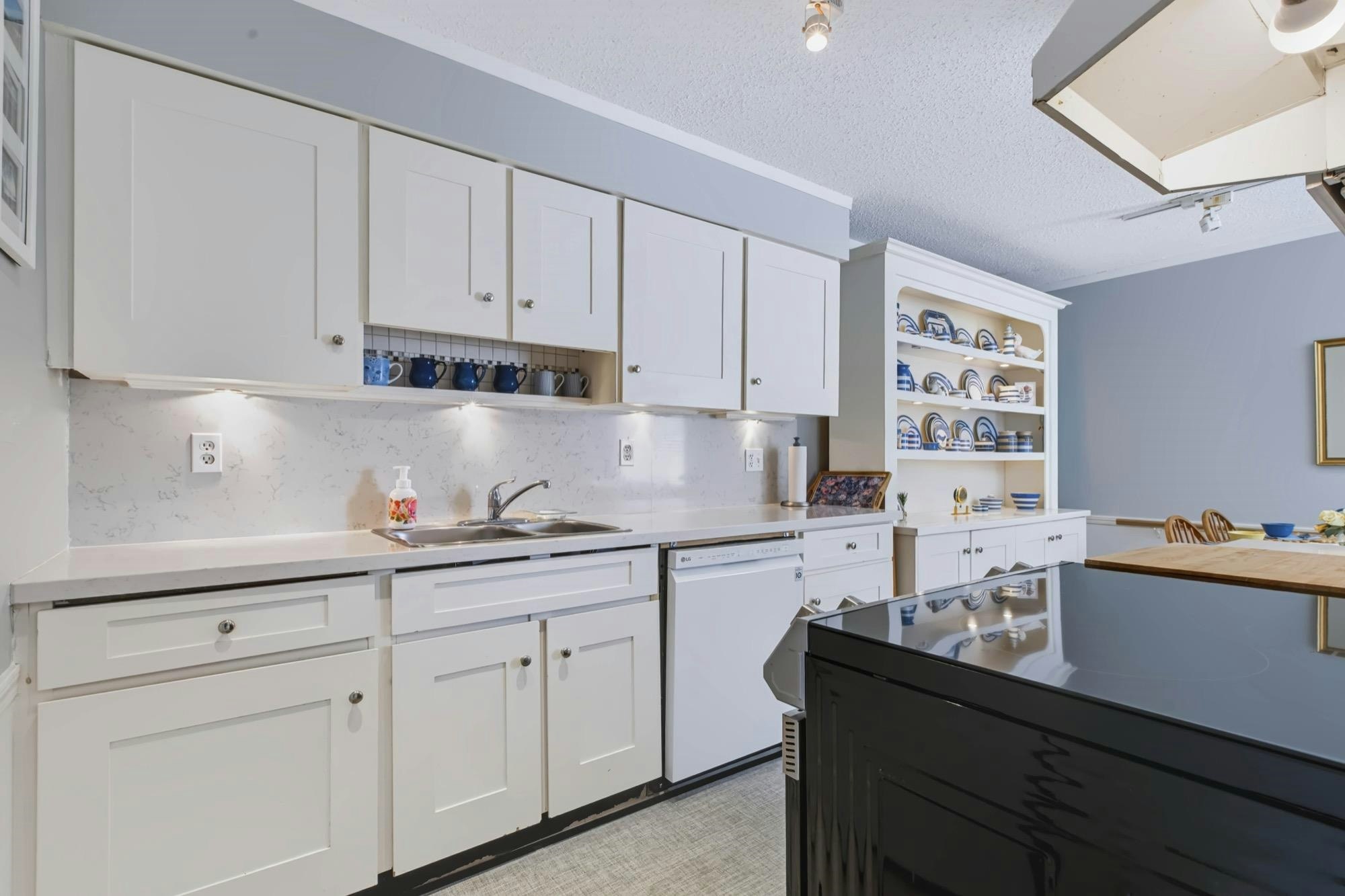 119-1442 Blackwood Street, Surrey, BC, V4B 3V5 - 17