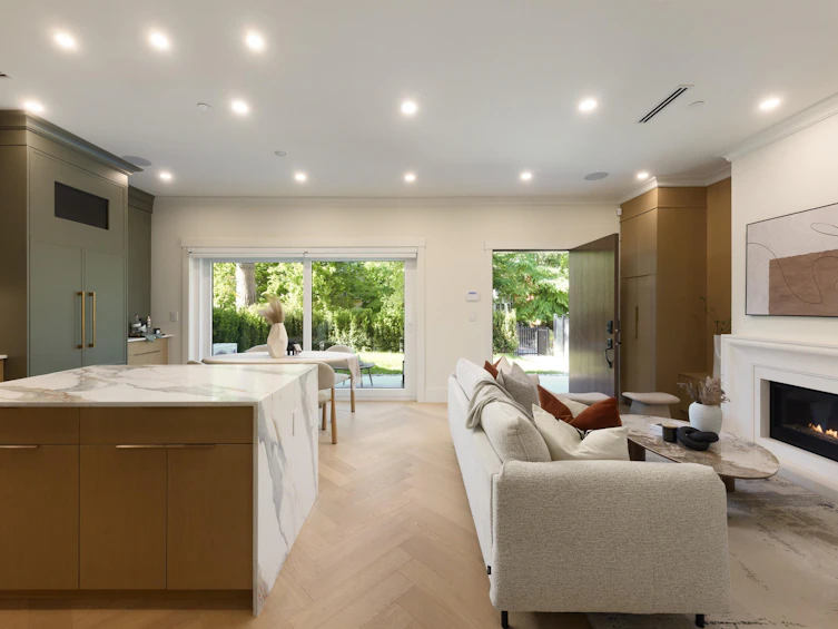 1-258 E 19 Avenue, Vancouver, BC, V5V 1J2 - 8