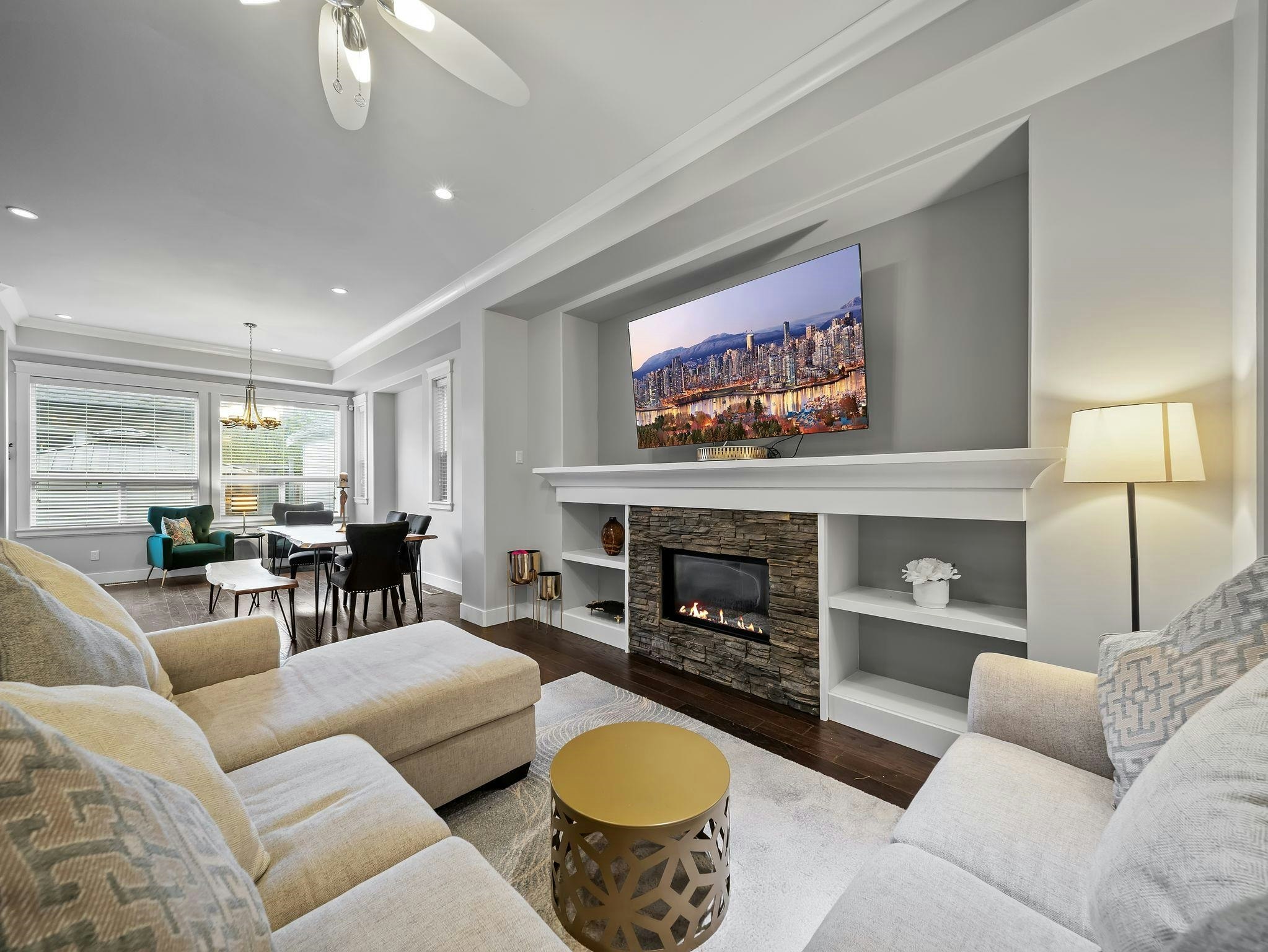 2830 160 Street - 2