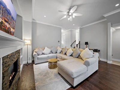 2830 160 Street - 5