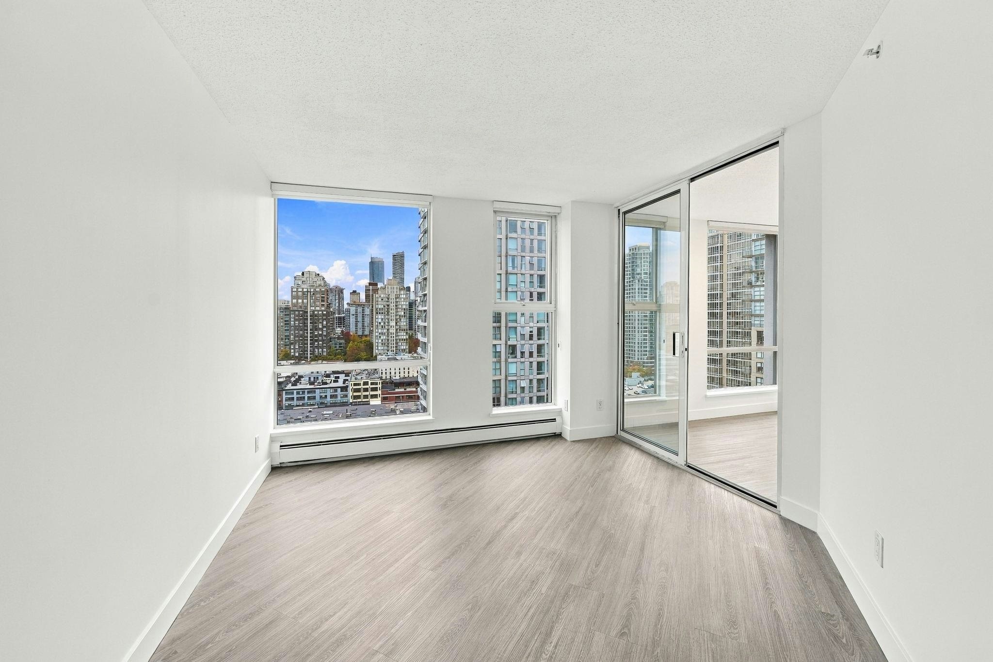 2301-1009 Expo Boulevard, Vancouver, BC, V6Z 2V9 - 3