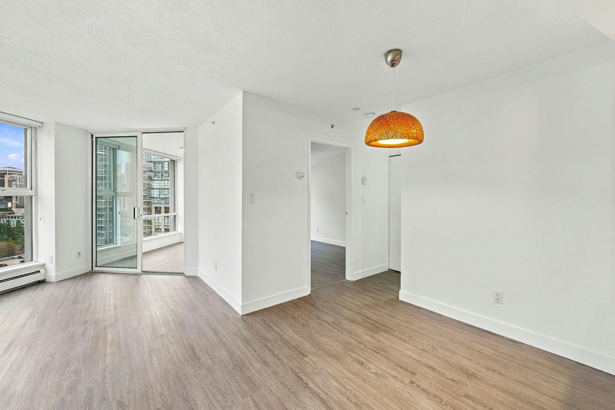 2301-1009 Expo Boulevard, Vancouver, BC, V6Z 2V9 - 2