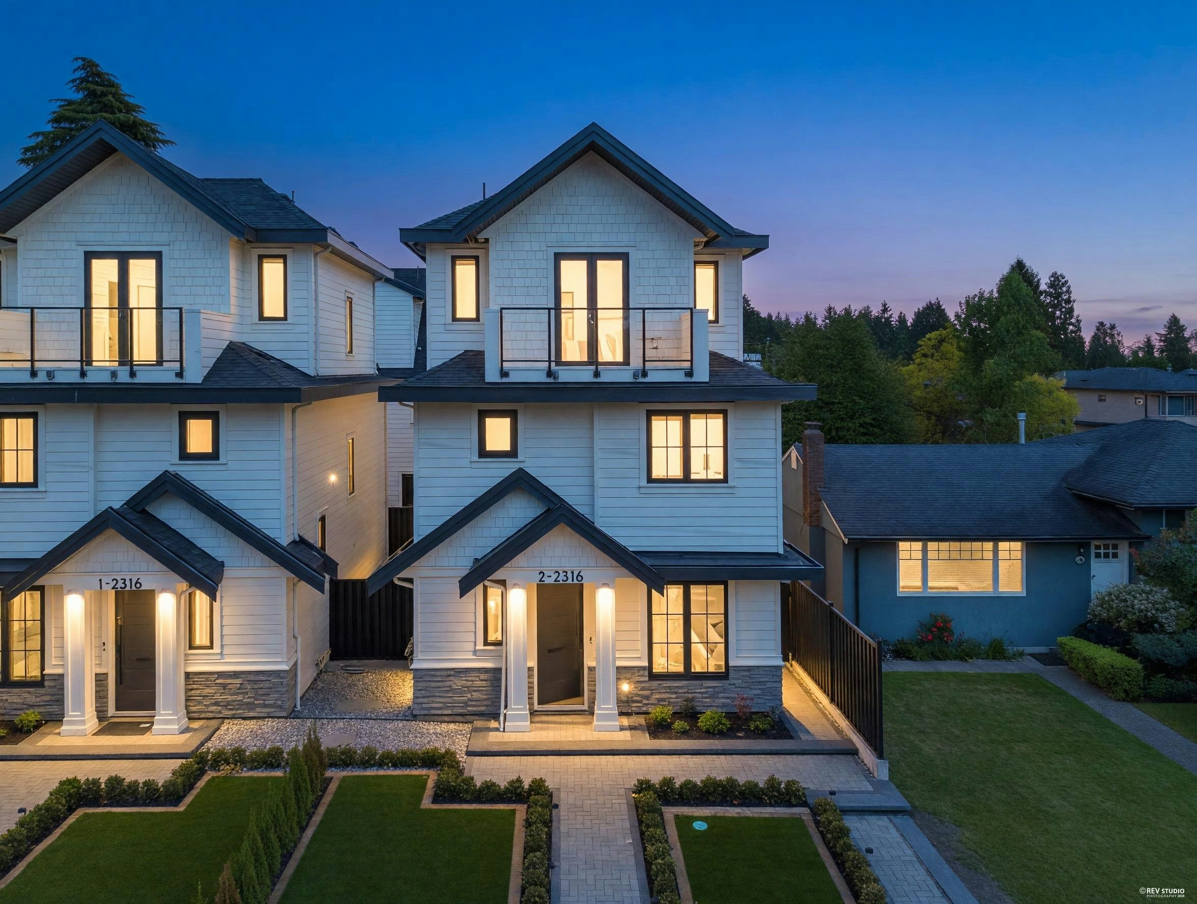2-2316 Cliff Avenue, Burnaby, BC, V5A 2L2