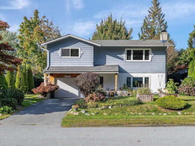 37963 Magnolia Crescent - 2
