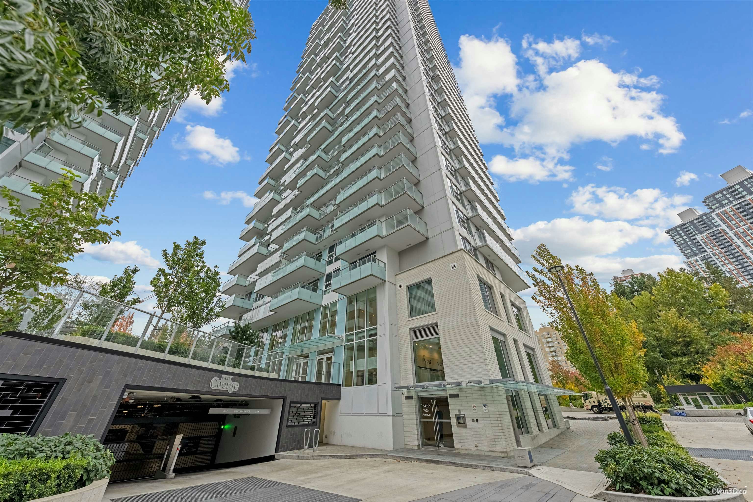 910-13768 100 Avenue, Surrey, BC, V3T 0V2