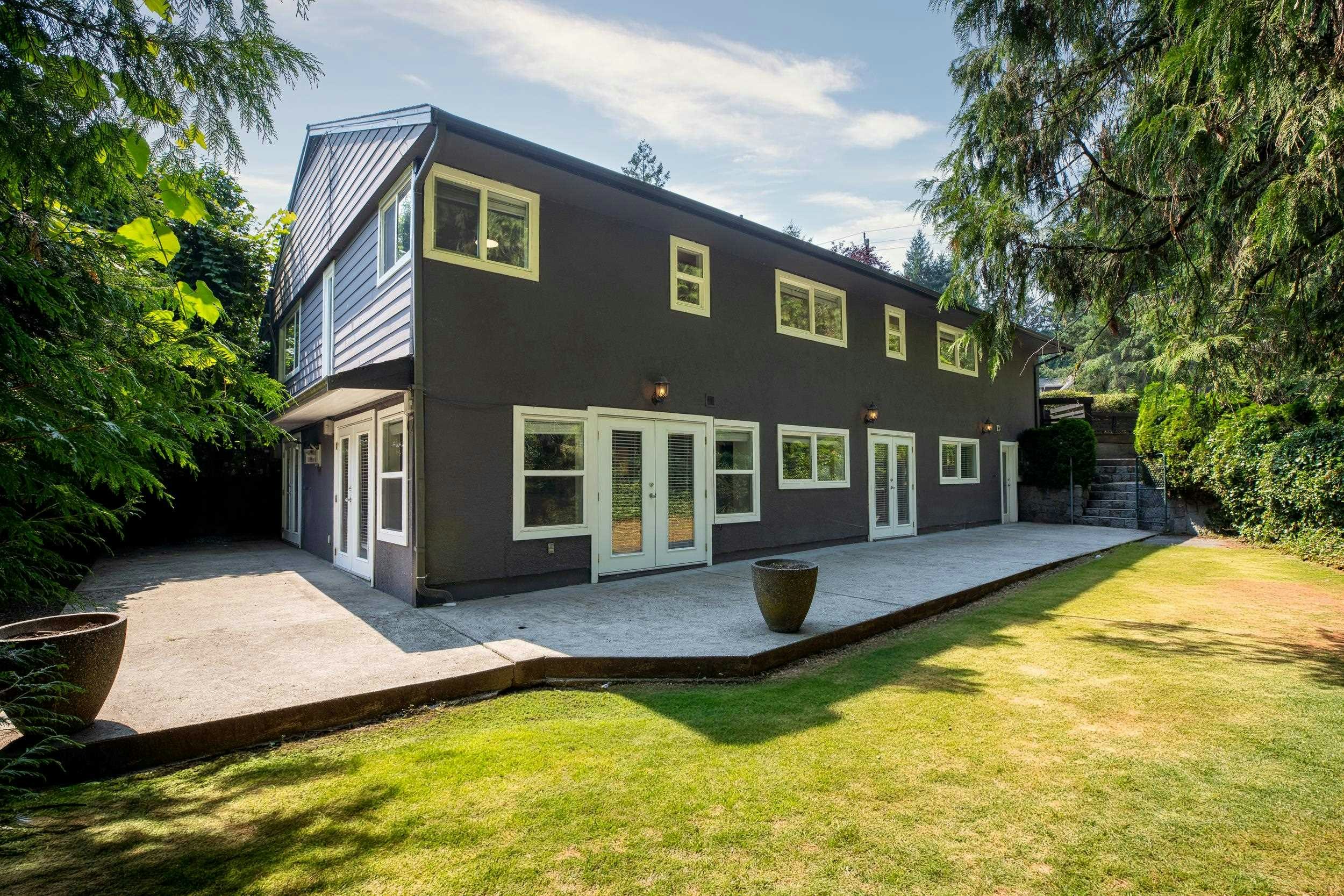 3420 Rockview Place, West Vancouver, BC, V7V 3H3 - 3
