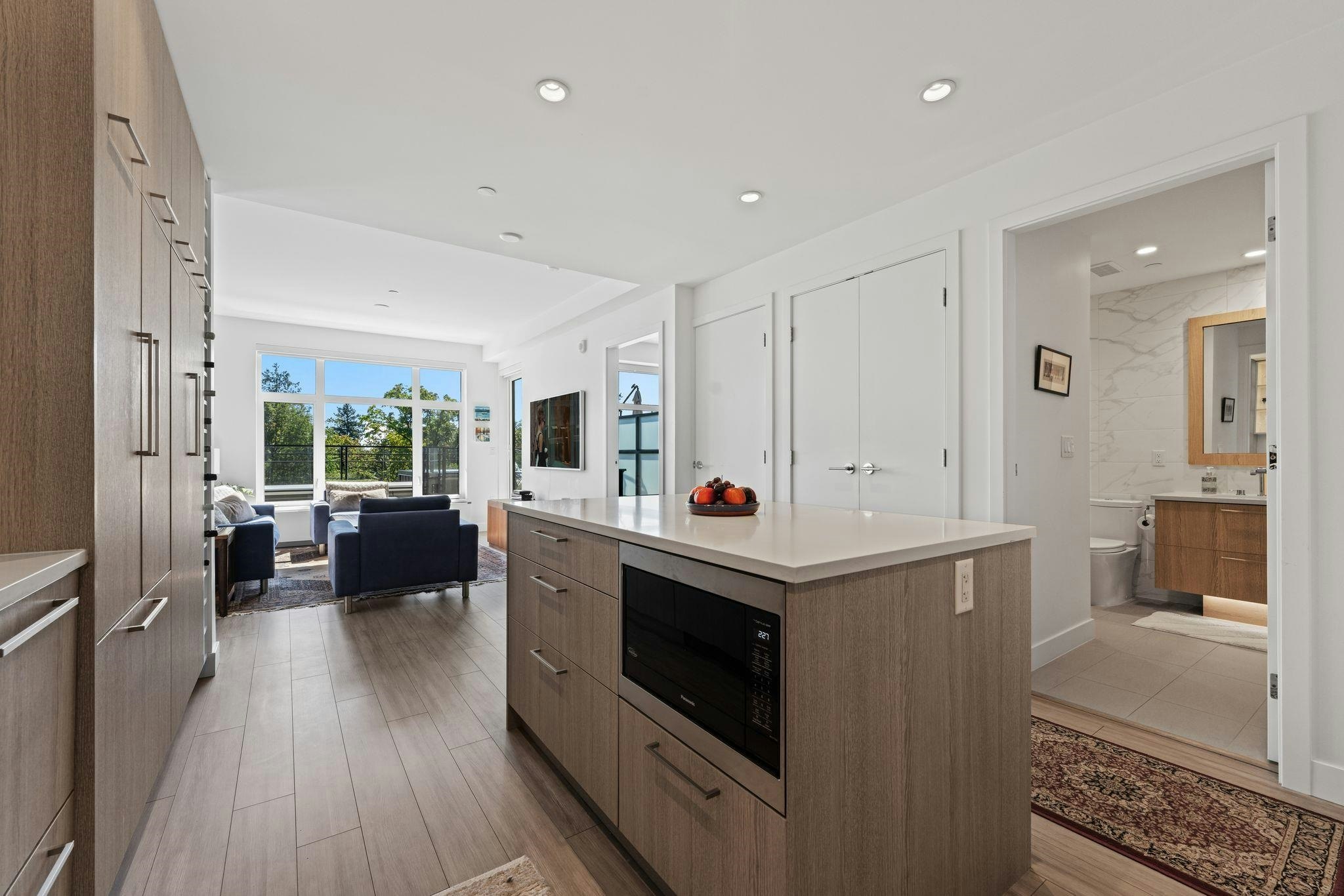 208-707 E 3 Street, North Vancouver, BC, V7L 1G8 - 10