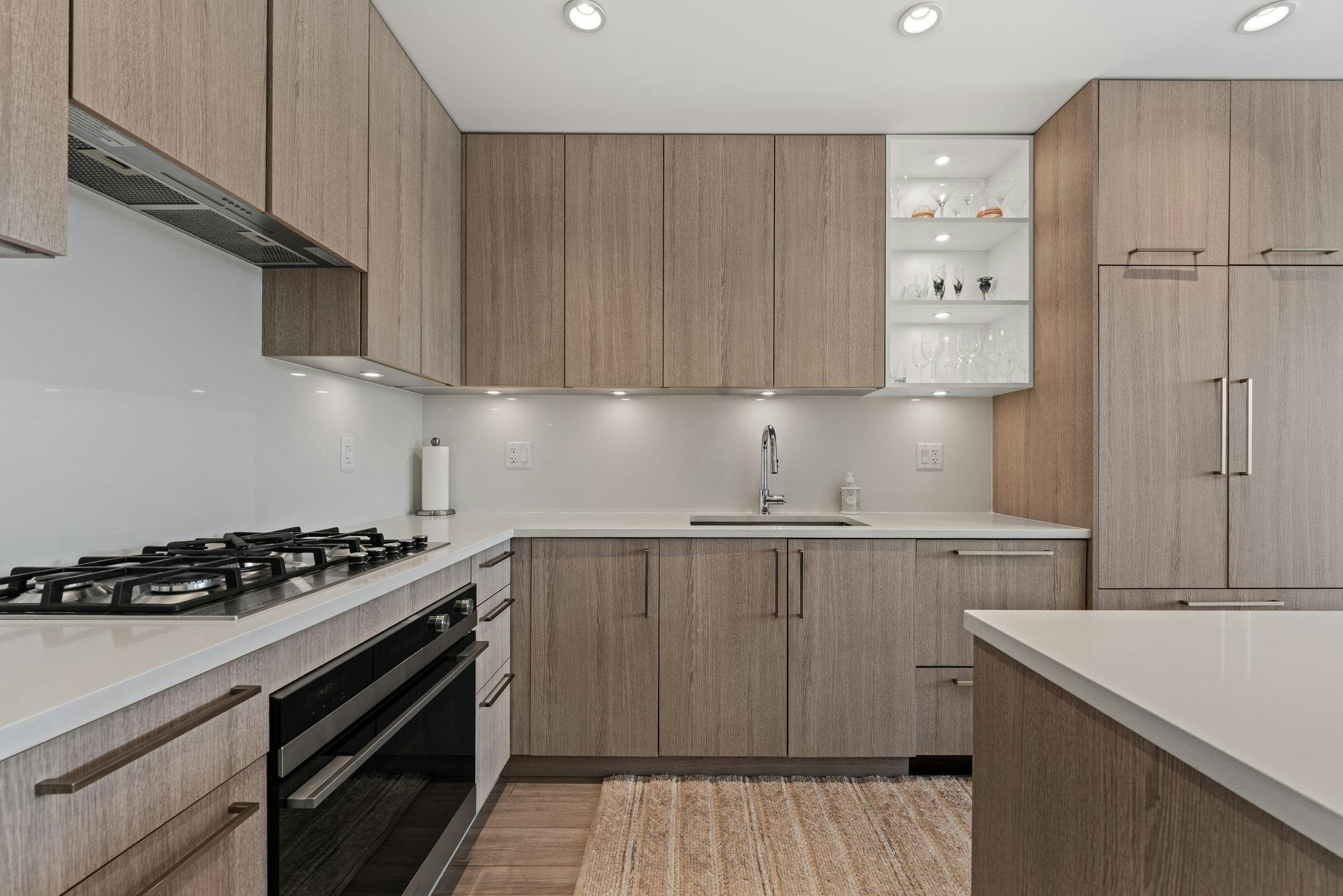 208-707 E 3 Street, North Vancouver, BC, V7L 1G8 - 9