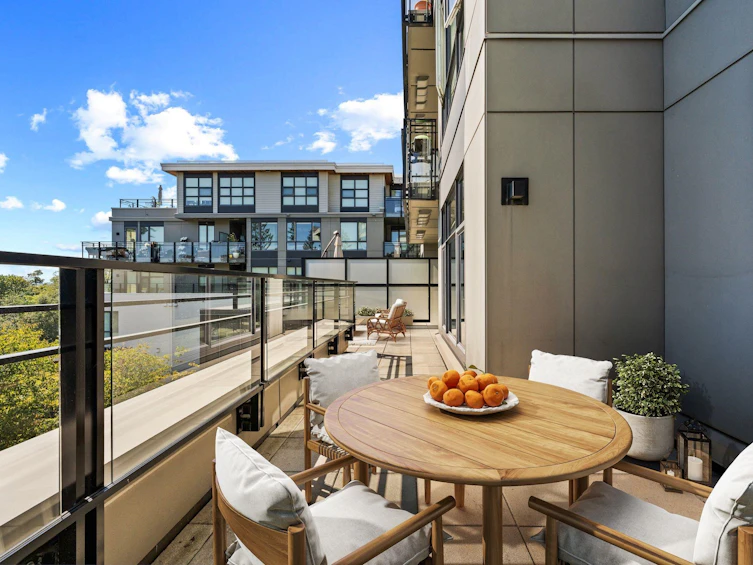 208-707 E 3 Street, North Vancouver, BC, V7L 1G8 - 34