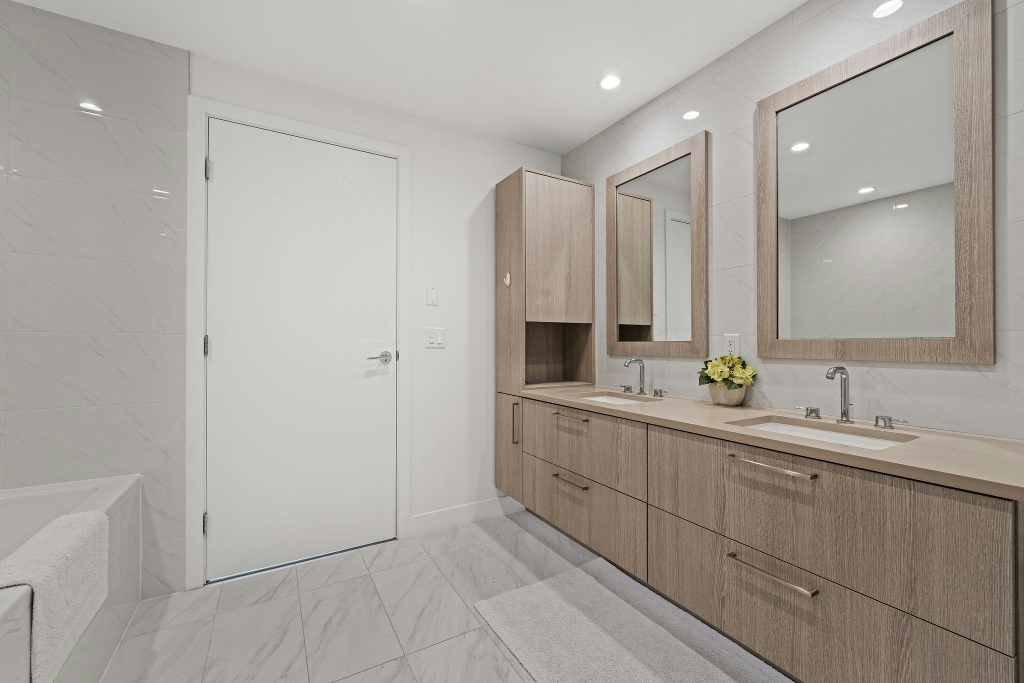 208-707 E 3 Street, North Vancouver, BC, V7L 1G8 - 25