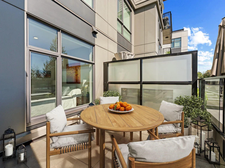 208-707 E 3 Street, North Vancouver, BC, V7L 1G8 - 32