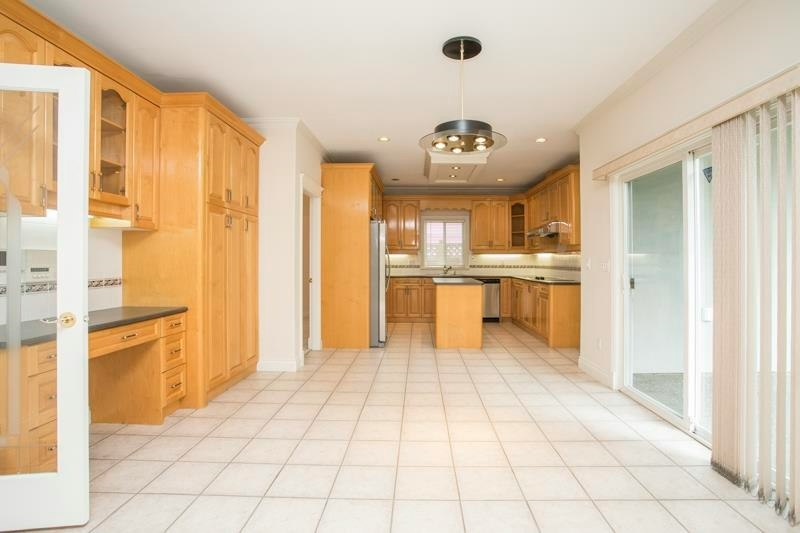 3648 Semlin Drive, Richmond, BC, V7C 5R6 - 14