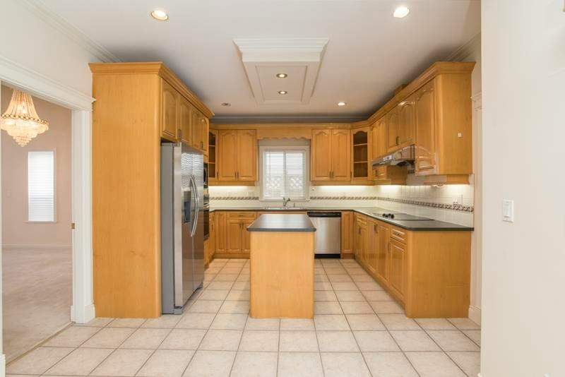 3648 Semlin Drive, Richmond, BC, V7C 5R6 - 13