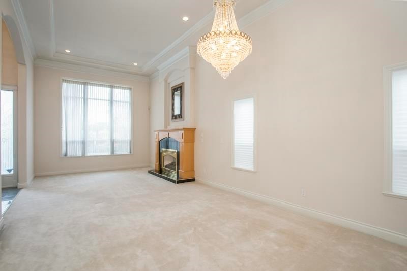 3648 Semlin Drive, Richmond, BC, V7C 5R6 - 10