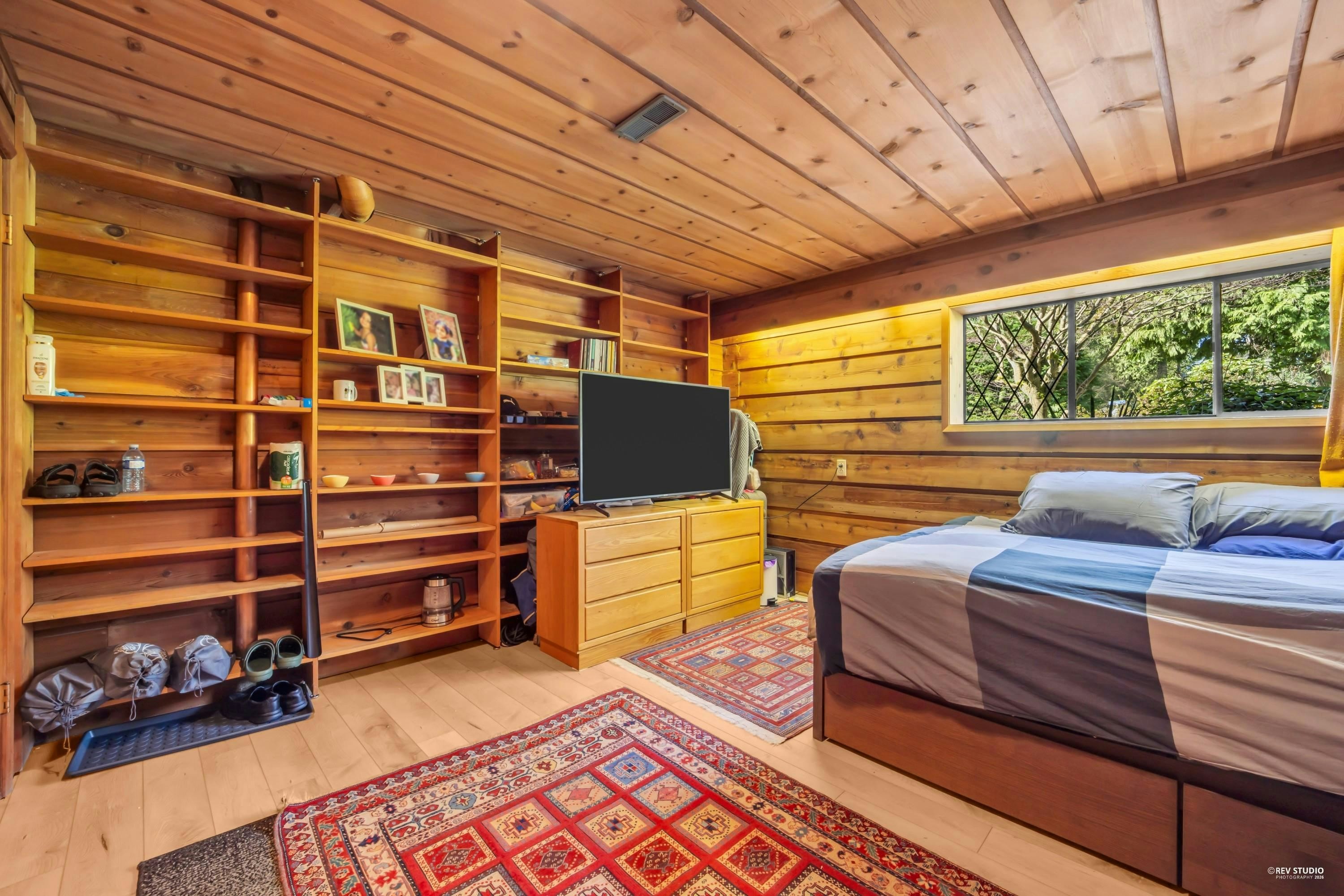 4578 Capilano Road, North Vancouver, BC, V7R 4K3 - 12
