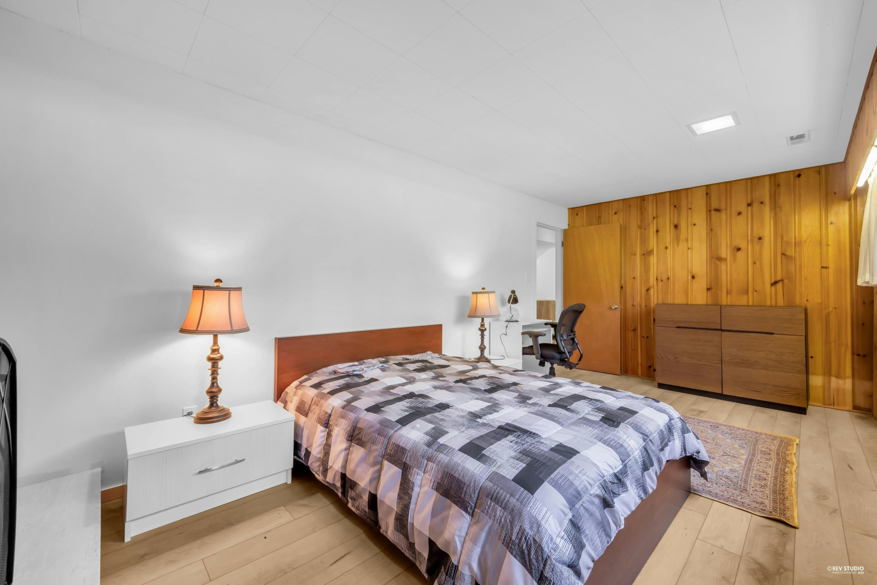 4578 Capilano Road, North Vancouver, BC, V7R 4K3 - 13