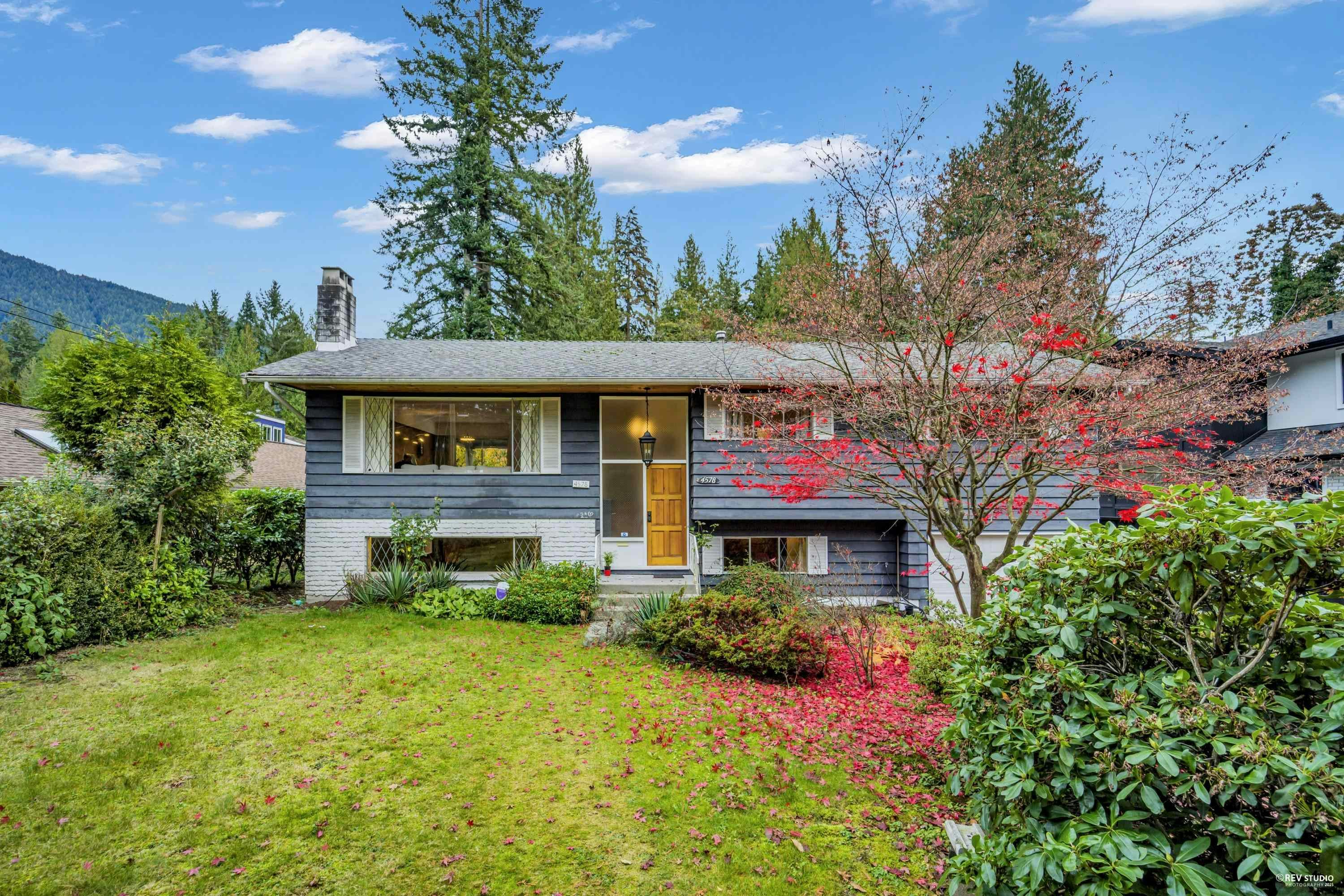 4578 Capilano Road, North Vancouver, BC, V7R 4K3 - 19