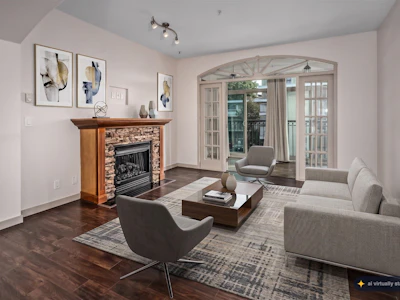 207-33485 South Fraser Way - 5