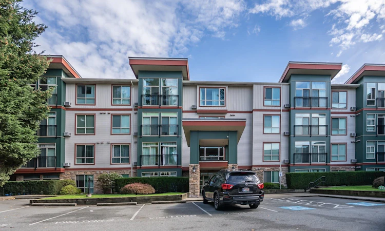 207-33485 South Fraser Way