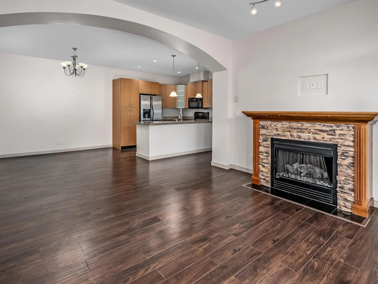 207-33485 South Fraser Way, Abbotsford, BC, V2S 8P9 - 11