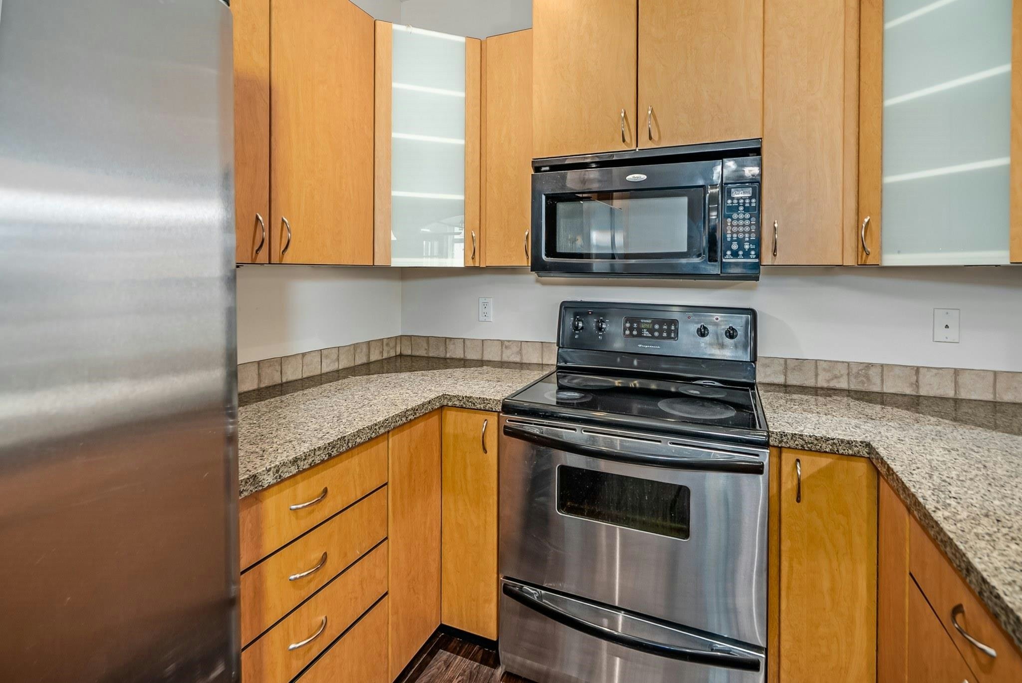 207-33485 South Fraser Way, Abbotsford, BC, V2S 8P9 - 19