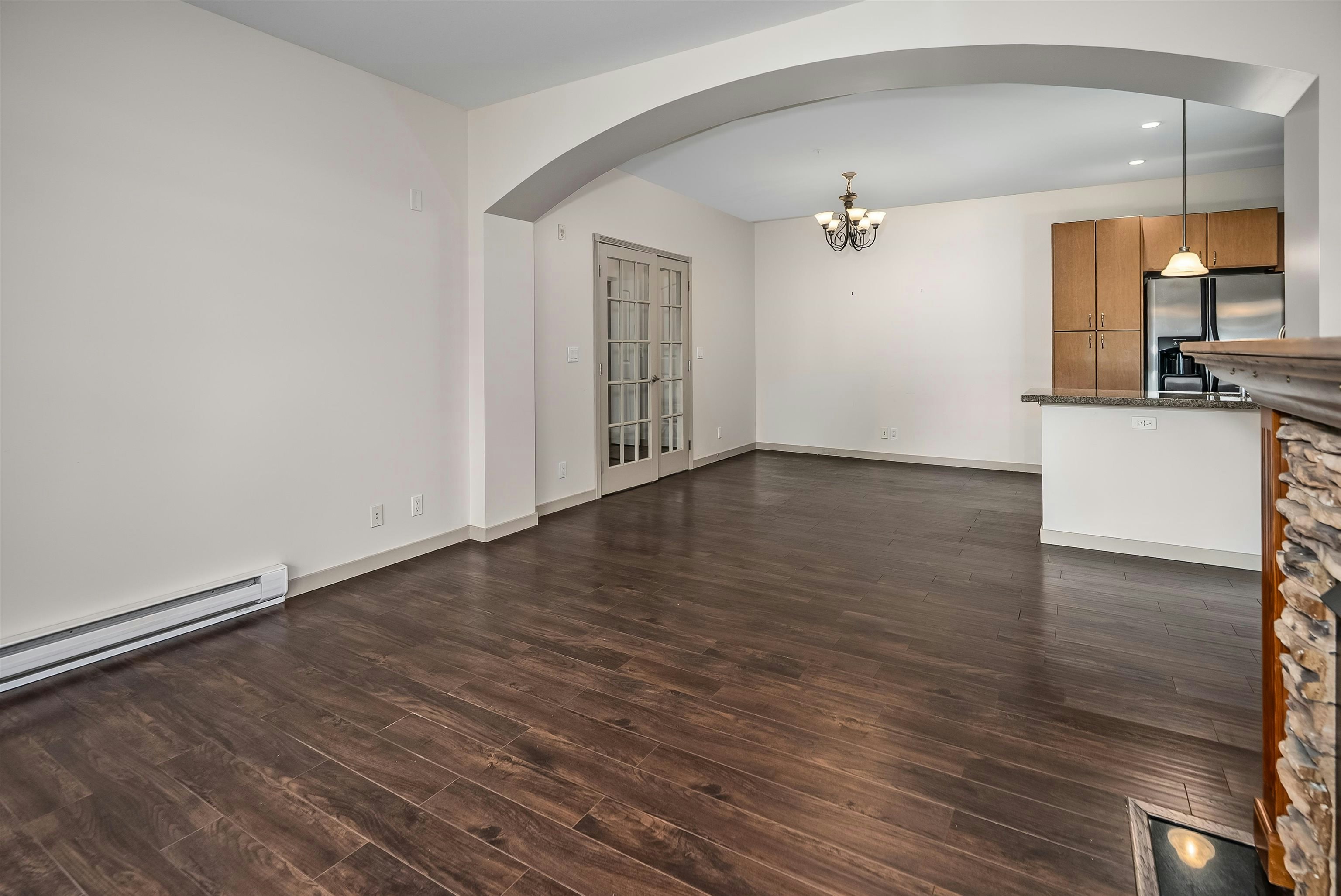 207-33485 South Fraser Way, Abbotsford, BC, V2S 8P9 - 9