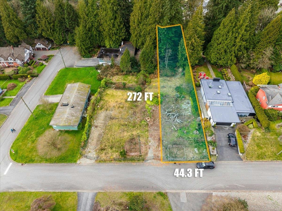 360 Duncan Street, Coquitlam, BC, V3K 5B5 - 2