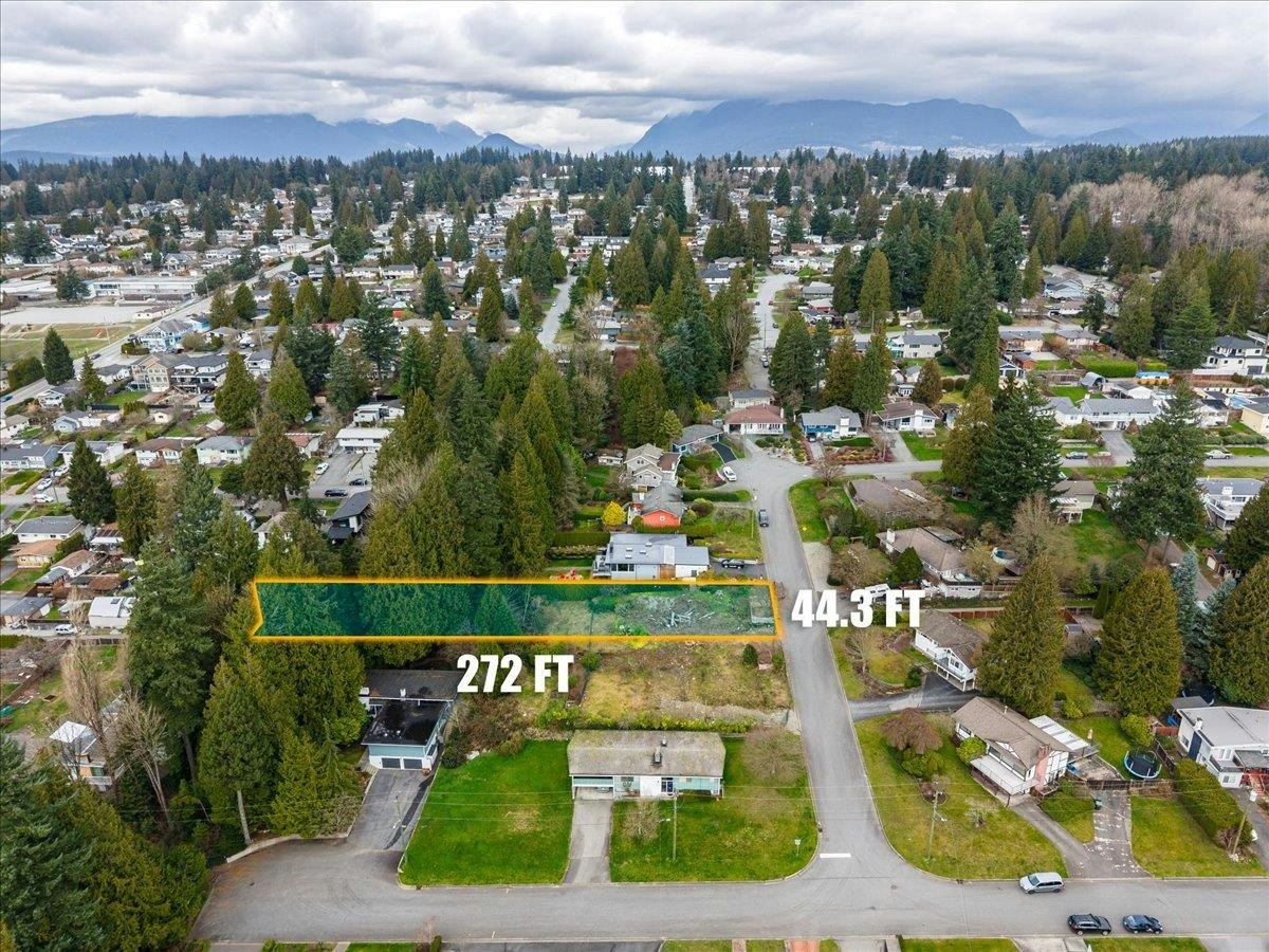 360 Duncan Street, Coquitlam, BC, V3K 5B5 - 3