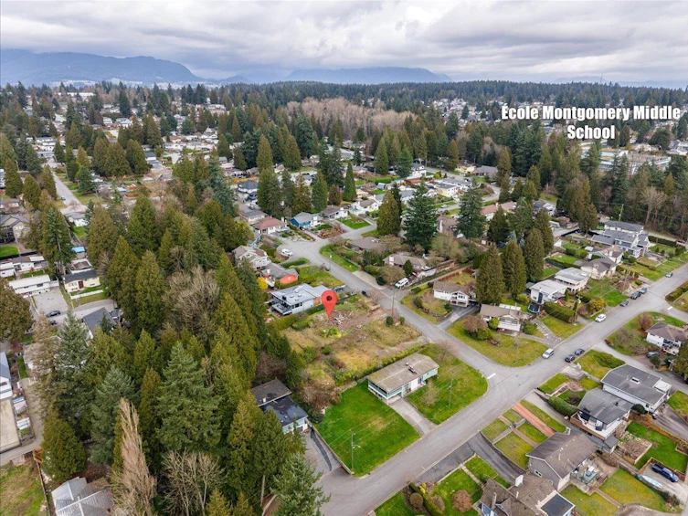 360 Duncan Street, Coquitlam, BC, V3K 5B5 - 7