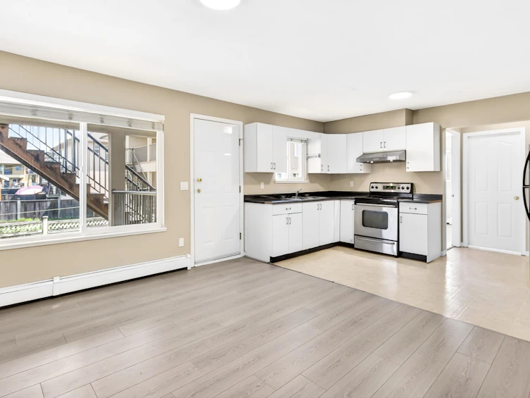 231 Suzuki Street, New Westminster, BC, V3M 6X2 - 20