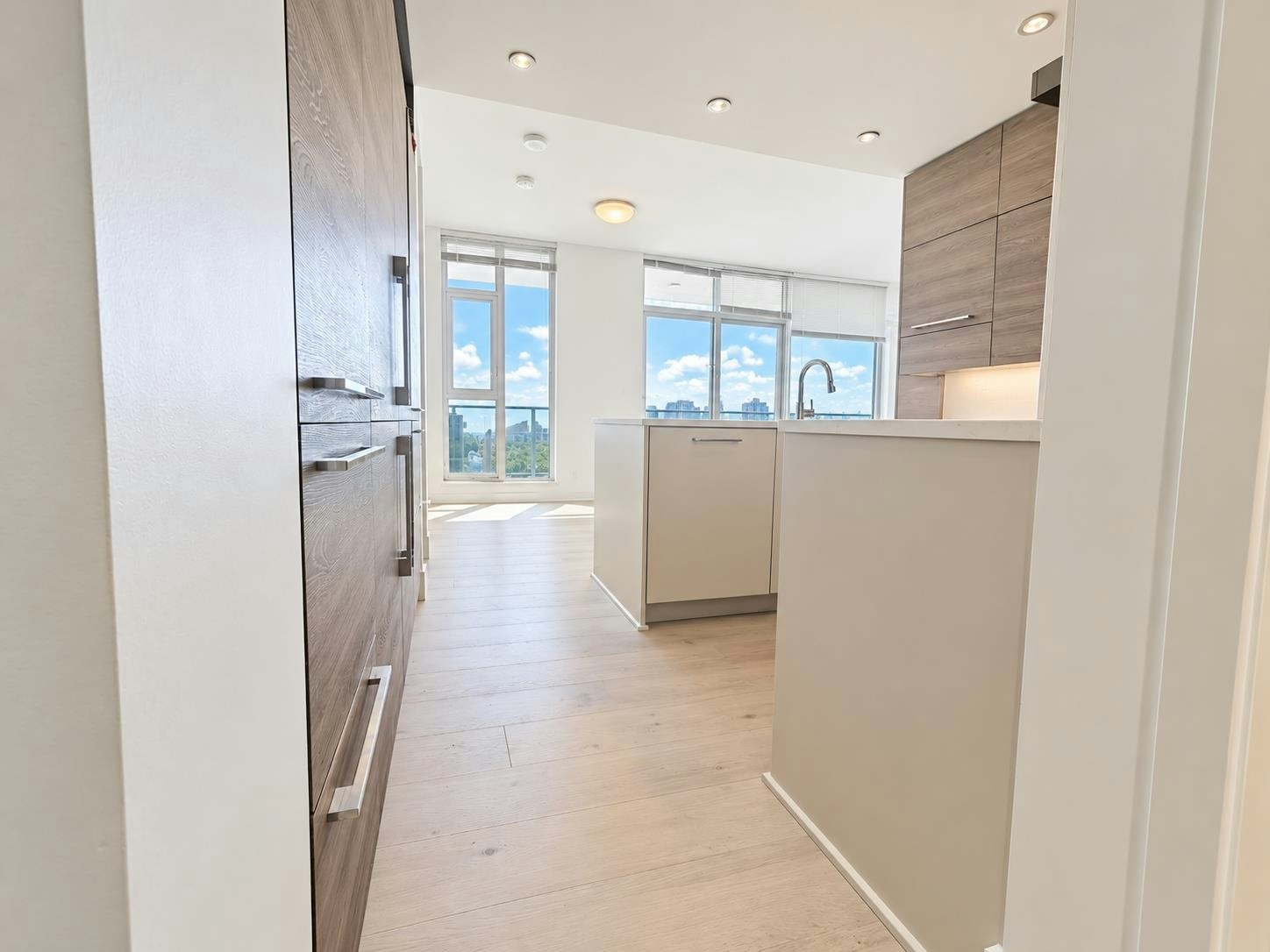 2005-7303 Noble Lane, Burnaby, BC, V3N 0H2 - 3