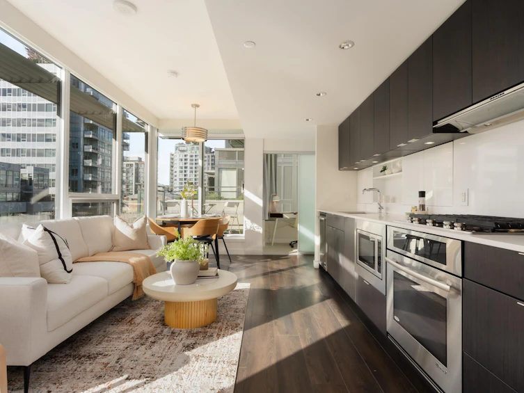608-161 E 1st Avenue, Vancouver, BC, V6A 0G1