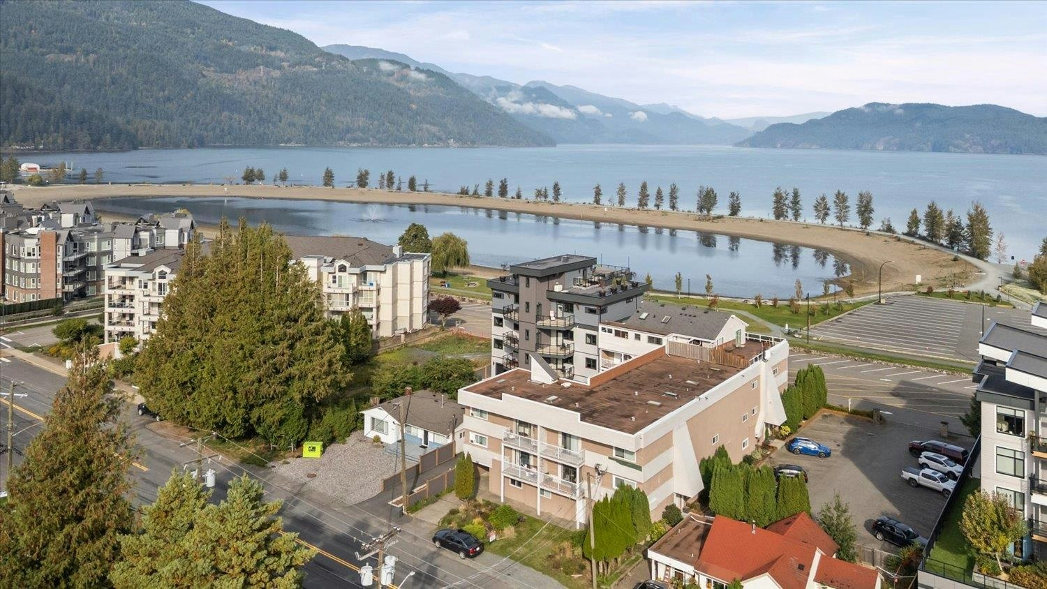 1-450 Esplanade Avenue, Harrison Hot Springs, BC, V0M 1K0