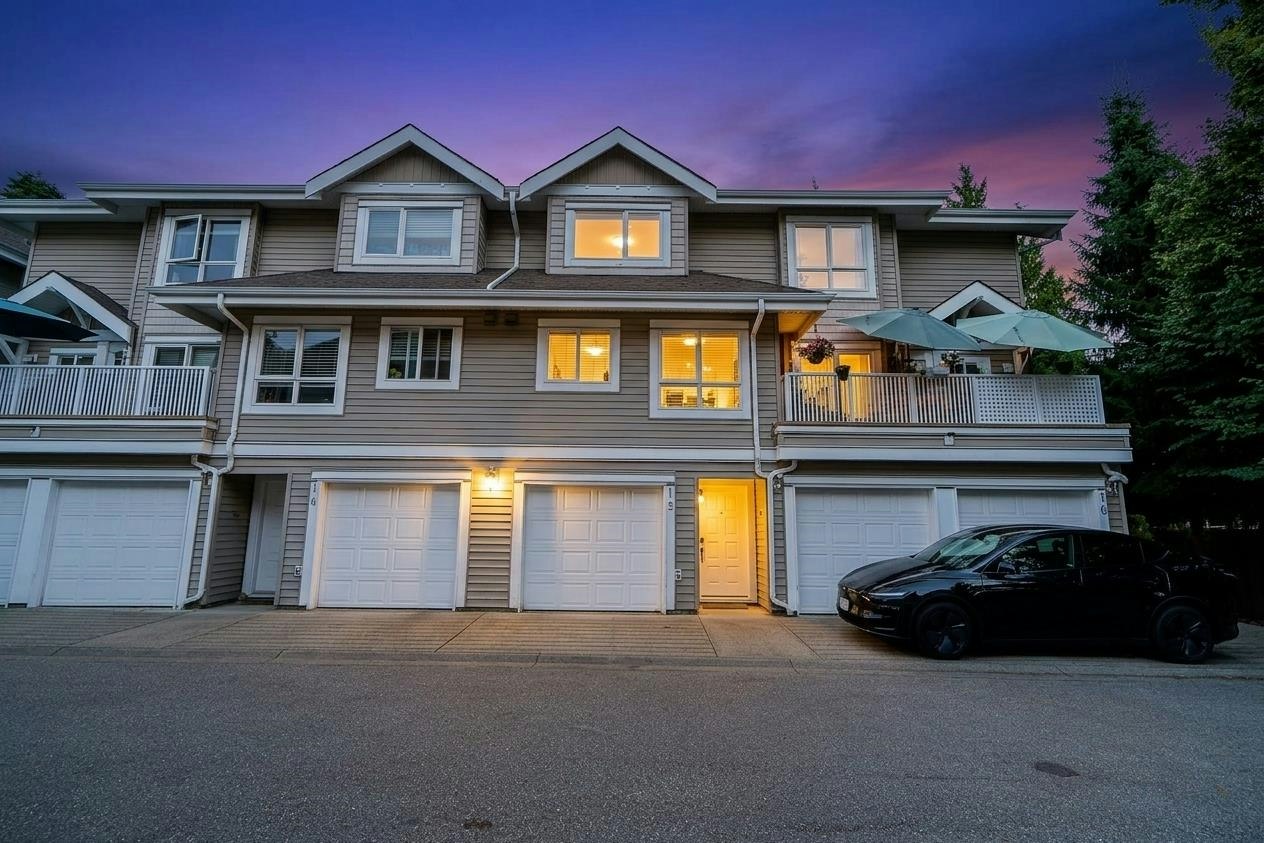 15-8968 208 Street, Langley, BC, V1M 4C5