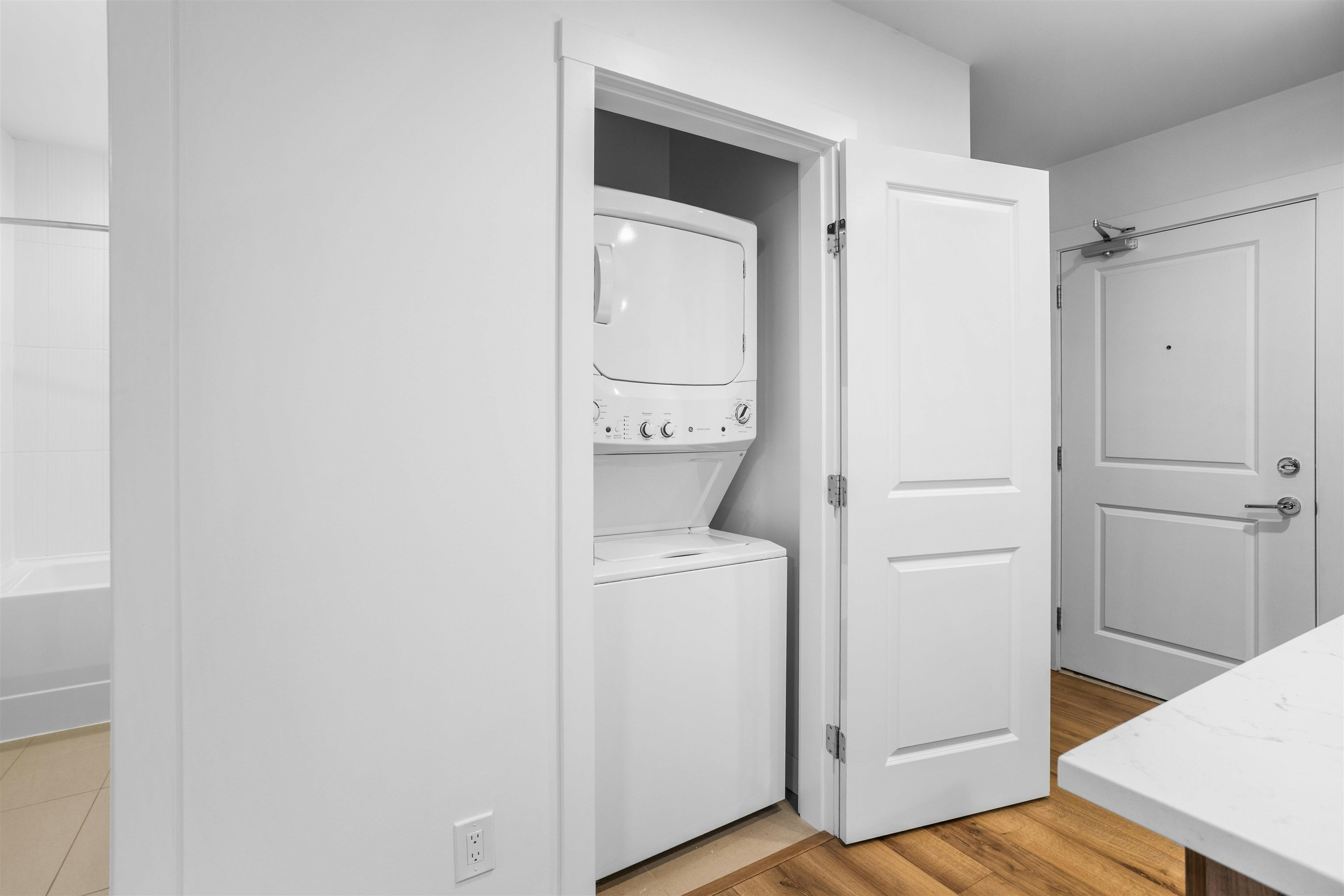 B104-20487 65 Avenue, Langley, BC, V2Y 3K5 - 8