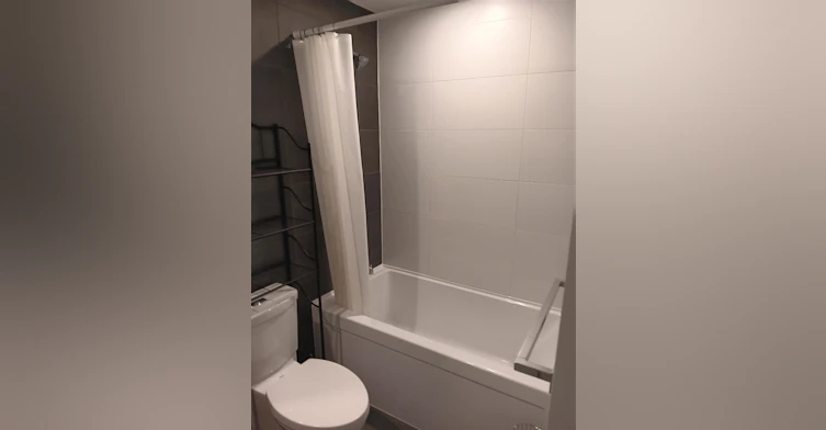 1806-13359 Old Yale Road, Surrey, BC, V3T 0S4 - 3