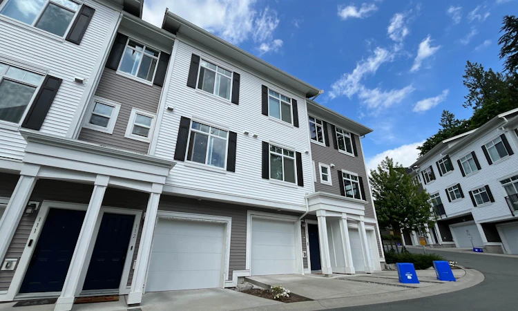112-1225 Mitchell Street