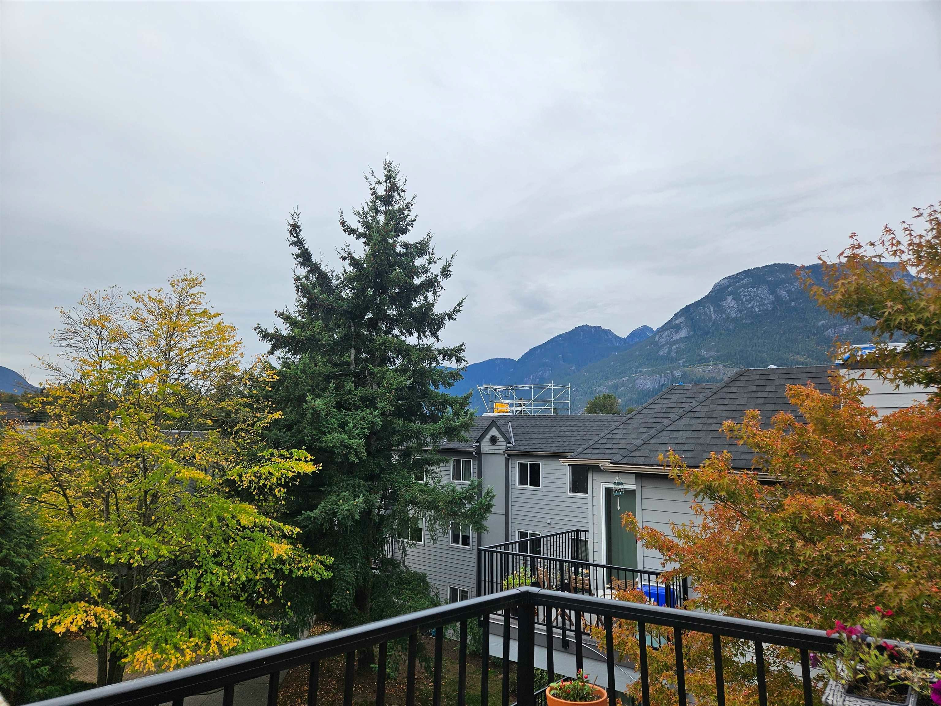 311-40180 Willow Crescent, Squamish, BC, V8B 0M3 - 2