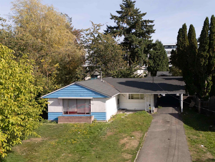 10468 138 Street, Surrey, BC, V3T 4K3