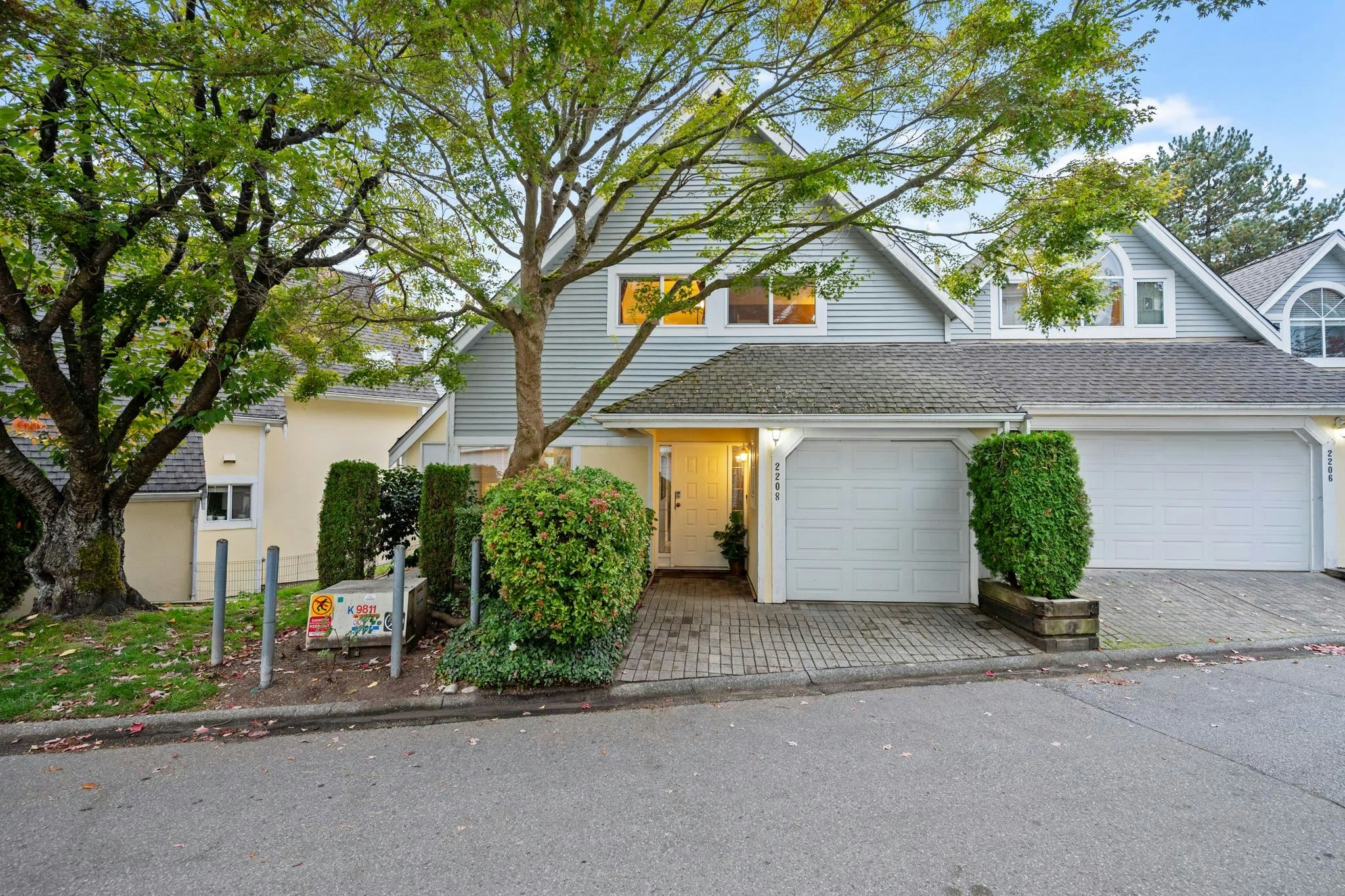 2208 Portside Court, Vancouver, BC, V5P 4V1